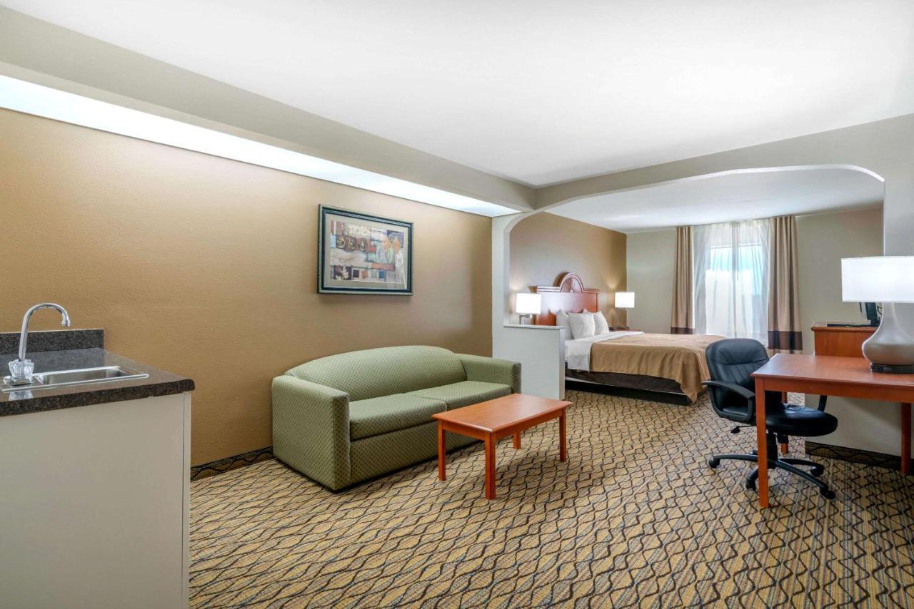 Quality Inn & Suites Джефферсон-Сити Экстерьер фото